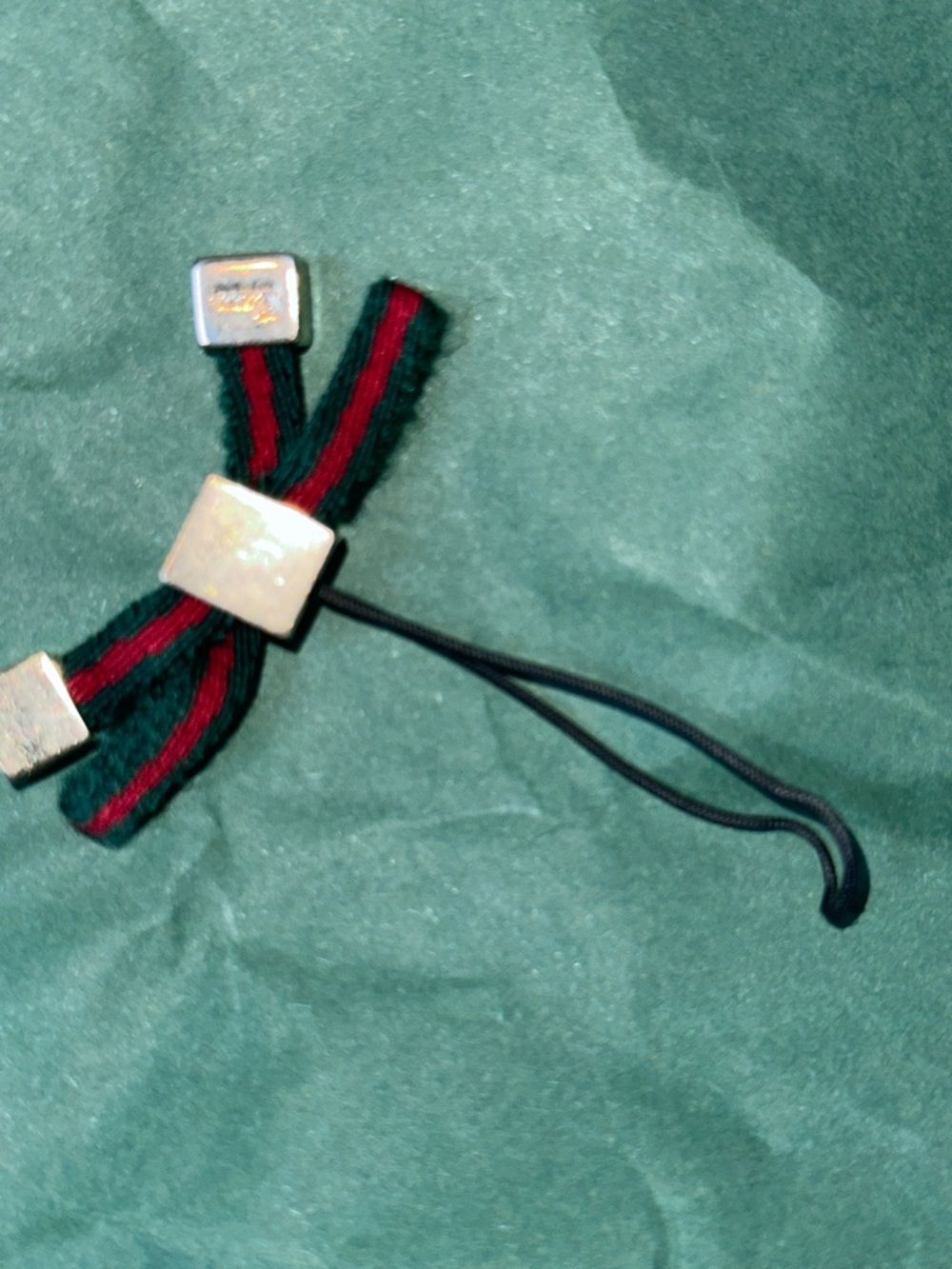 Gucci Vintage Green and Red Bow
Phone Strap / Keychain - Picture 3 of 3